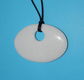 Ovale witte Jaspis hanger, met halskoord - 0 - Thumbnail