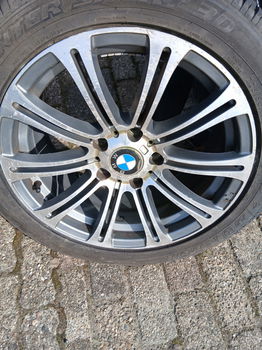 17 inch bmw velgen met winter banden - 3