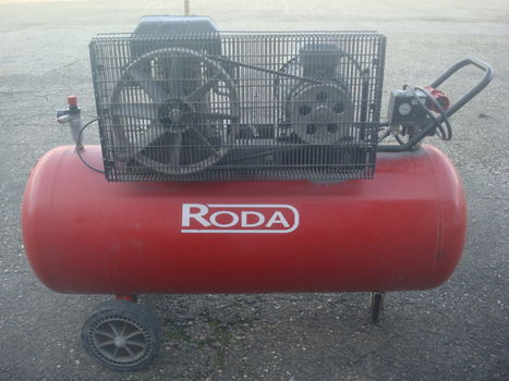 Roda Compressor 380 volt - 7
