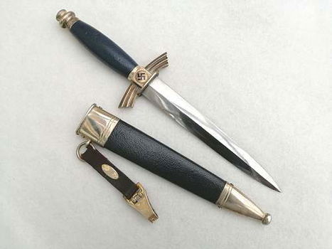 Dagger DLV NSFK SMF Solingen from WW2 - 1