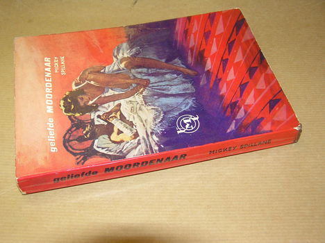 Mickey Spillane/GELIEFDE MOORDENAAR(UMC MS 17) - 2