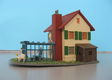 Winkel met woonhuis HO/H0 [NH1055] - 1 - Thumbnail