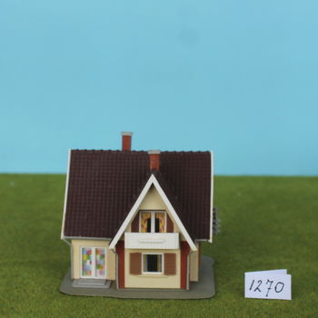 Huis met 2 Balkons H0/HO [NH1270] - 0