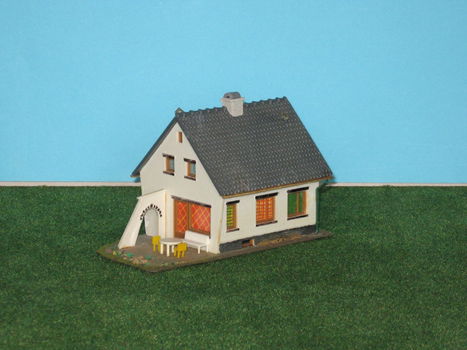 Woning met Poort, Pola H0/HO [NH1276] - 0