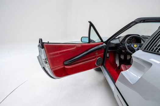 Ferrari 308 GTS '83 CH43775 - 3