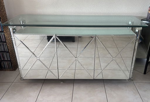 Lage kast met glas - 0