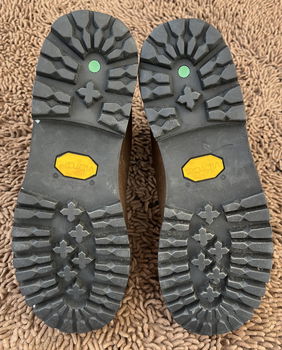 BERG-/ HIKING-/ MILITARY-/ WANDELSCHOENEN, bruin, maat 40/ US 7, monte-sport, vibram zool - 5