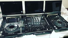 Nieu Pioneer CDJ-Tour1, Pioneer DJM-Tour1, Pioneer DDJ RZX, Pioneer DJM-900NXS2/Pioneer CDJ-2000NXS2