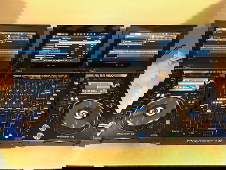 Nieu Pioneer CDJ-Tour1, Pioneer DJM-Tour1, Pioneer DDJ RZX, Pioneer DJM-900NXS2/Pioneer CDJ-2000NXS2 - 1