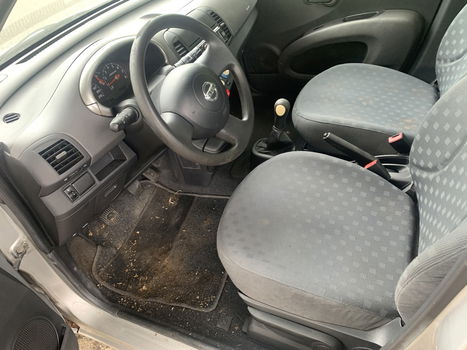 Nissan Micra 5 Deurs Airco 2004 - 5