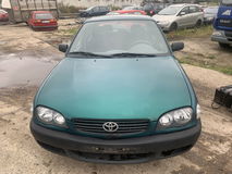 Toyota Corolla Sedan Groen