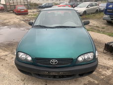 Toyota Corolla Sedan Groen