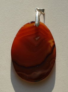 kettinghanger van 55x40mm agaat geode schijf met zilverkleurig klemmetje