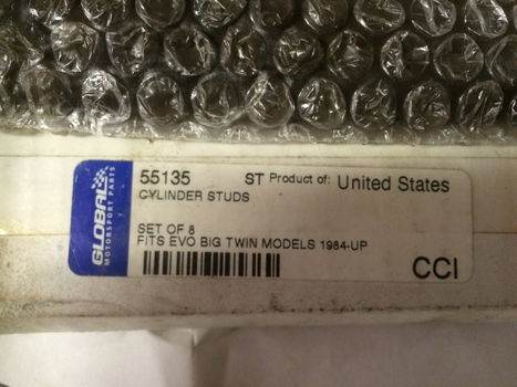 Harley 8 cilinderstuds evo 84 and up 80,-€ +32495577180 - 2