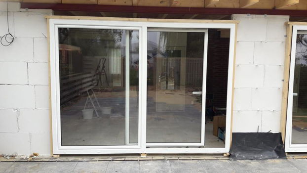 Op voorraad 2-delige kantel schuifpuien in wit kunststof 3000 x 2200 !!! - 7