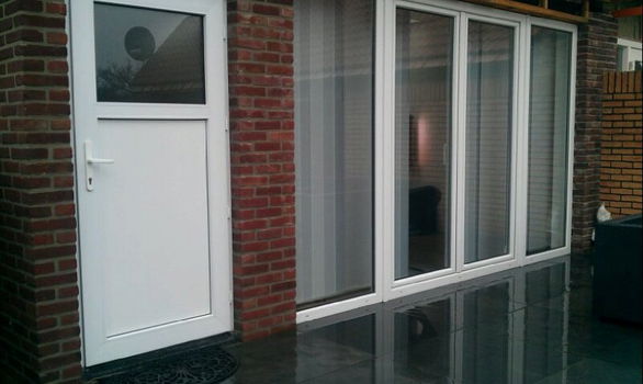 4-delige schuifpuien/ wit kunststof/ 5000 x 2100 - 3