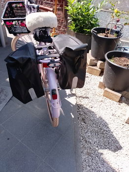 Tweetal transportfietsen te koop - 2