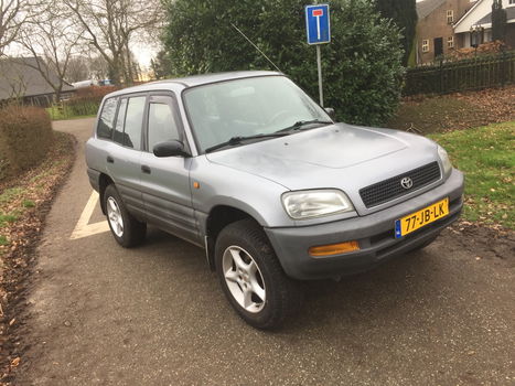 Toyota Rav 4 Benzine 2.0 5 Deurs - 1