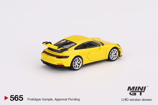 Mini GT 1/64 - Porsche 911 GT3 racing yellow Mgt168 - 2