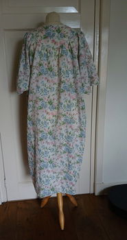 Nachthemd - romantische print met bloemen - maat 50/52 - 5