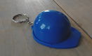 Sleutelhanger - blauwe bouwhelm met flesopener - nieuw - 1 - Thumbnail