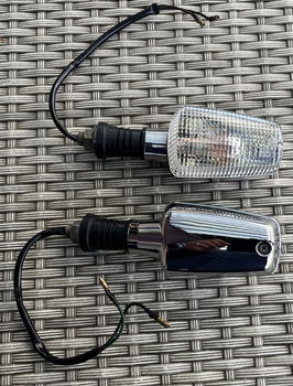 2 Knipperlichten chroom/transparant, universeel, E-keurmerk, geschikt voor motokeuring - 0