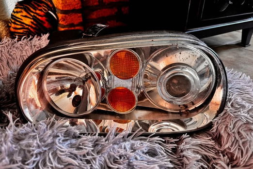 R32 Xenon Koplampen MK4 - 0