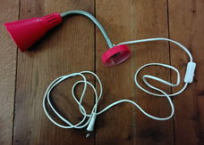 Vintage wandlamp Ikea Kvart typ V0401 - rood - rode