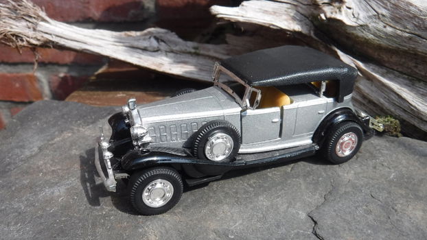 Mooi schaalmodel Yatming cadilac - 2
