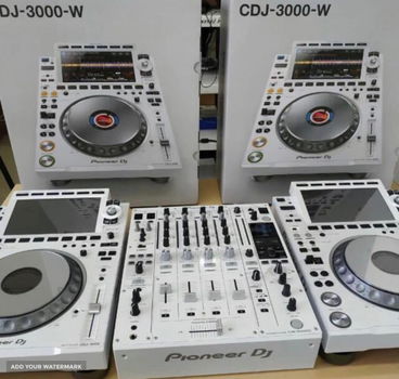 Pioneer CDJ-3000, DJM-A9, AlphaTheta Euphonia, Pioneer CDJ-2000NXS2, DJM-900NXS2, Pioneer DJM-V10 - 1