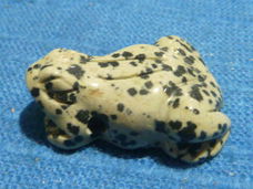 Hanger kikker van dalmatier jaspis