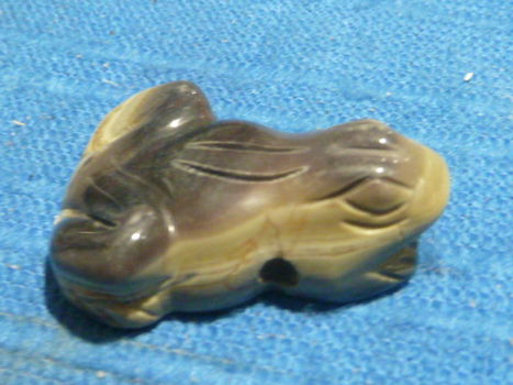 Hanger kikker van jaspis - 1