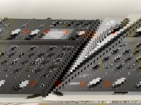 AlphaTheta Euphonia, Pioneer DJM-A9, Pioneer DJM-V10, PLAYdifferently MODEL 1, Allen & Heath XONE 96 - 2