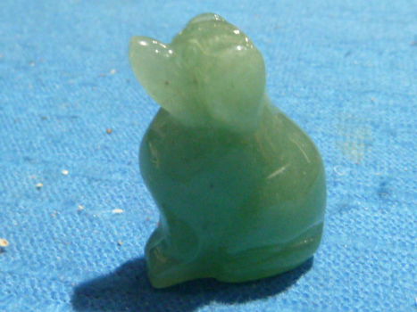 Hanger hond van aventurijn - 1