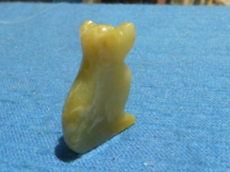 Hanger hond van serpentijn - 1