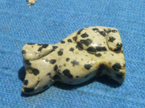 Hanger hond van dalmatier jaspis - 2