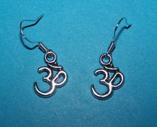 Om oorbellen, Tibet zilver
