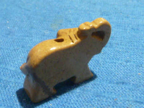 Hanger olifant van landschap jaspis - 1