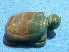 Hanger schildpad van Heliotroop