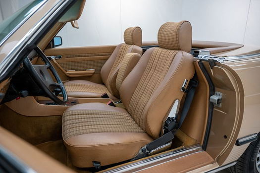 Mercedes-Benz 300 SL '85 CH37852 - 3