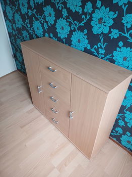 Leuk beukenkleur dressoir - 1