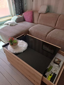 Mooie salontafel met glazen blad - 1