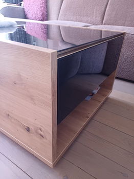 Mooie salontafel met glazen blad - 2