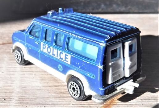 Majorette Ford E 350 politie bus - 3