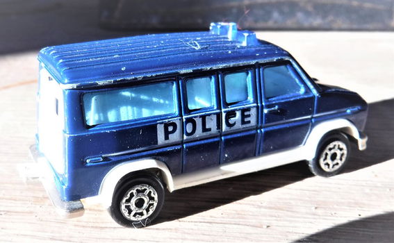 Majorette Ford E 350 politie bus - 5