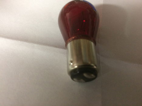 Lamp 12volt 5w/21w, rood (remlicht achterlicht), voor witte lichten - 2