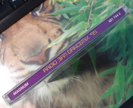 Te koop originele mix-CD Radio 3FM Dancemix '95 van Magnum. - 3