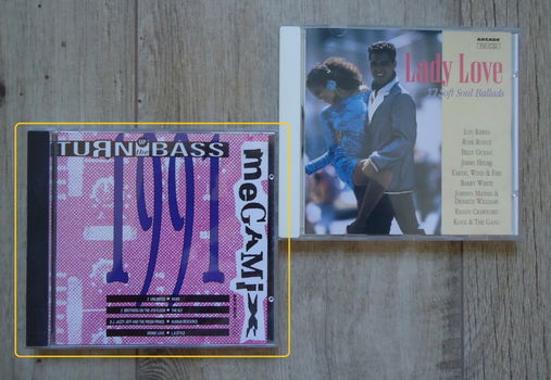 De originele mix-CD Turn Up The Bass Megamix 1991 van Arcade - 3