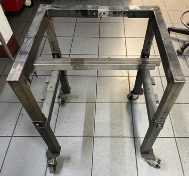 Motortafel of frame speciaal ontworpen voor Harley frames - 0
