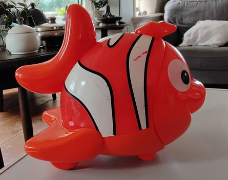 Grote plastieken Nemo vis - clownvis - clownfish (geluid defect) - 1